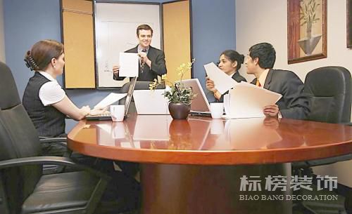 1000平米的辦公室如何設(shè)計(jì)裝修？